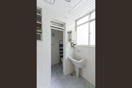 Apartamento à venda com 82m², 3 quartos e 1 vagaÁrea de Serviço