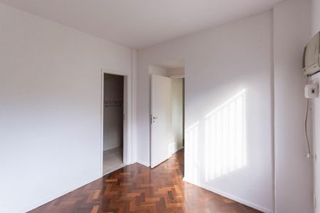Apartamento à venda com 82m², 3 quartos e 1 vagaSuíte