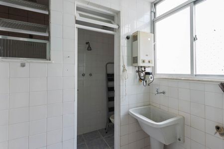 Apartamento à venda com 82m², 3 quartos e 1 vagaÁrea de Serviço