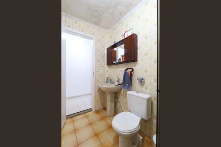 Casa à venda com 120m², 2 quartos e 2 vagasBanheiro