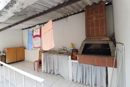 Casa à venda com 120m², 2 quartos e 2 vagasTerraço