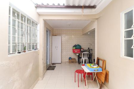 Casa à venda com 120m², 2 quartos e 2 vagasÁrea de serviço