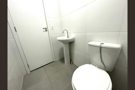 Apartamento para alugar com 36m², 2 quartos e sem vagaBanheiro