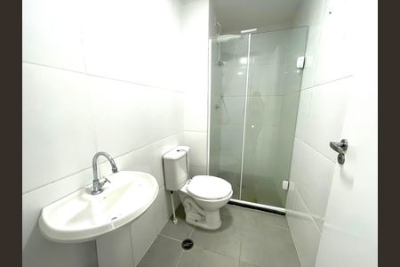 Apartamento para alugar com 36m², 2 quartos e sem vagaBanheiro