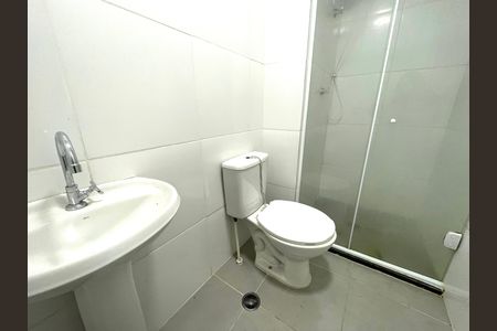 Apartamento para alugar com 36m², 2 quartos e sem vagaBanheiro