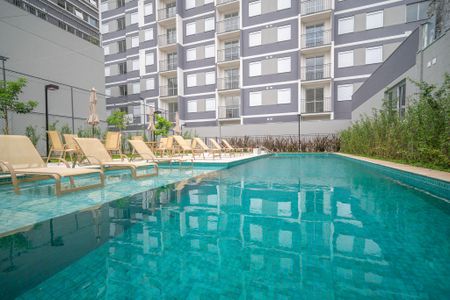 Apartamento para alugar com 36m², 2 quartos e sem vaga Apartamento para alugar com 36m², 2 quartos e sem vagaÁrea comum - Piscina