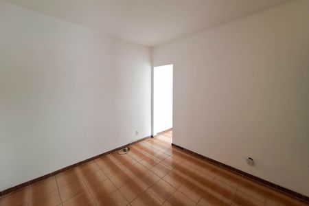 Apartamento para alugar com 70m², 2 quartos e 1 vagaSala