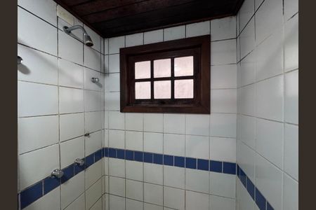 Casa de condomínio à venda com 250m², 4 quartos e 1 vagaBanheiro Social