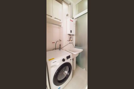 Apartamento para alugar com 67m², 2 quartos e 1 vagaÁrea de Serviço