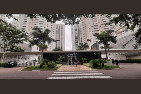 Apartamento para alugar com 67m², 2 quartos e 1 vagaFachada e portaria