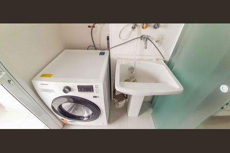 Apartamento para alugar com 67m², 2 quartos e 1 vagaÁrea de Serviço