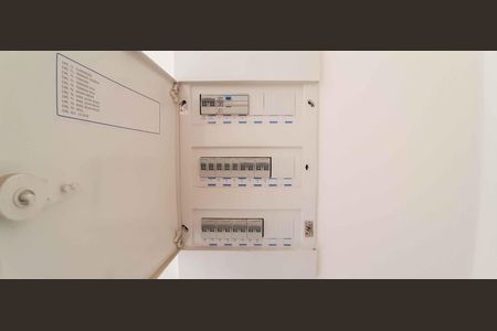 Apartamento para alugar com 67m², 2 quartos e 1 vagaQuadro de Luz