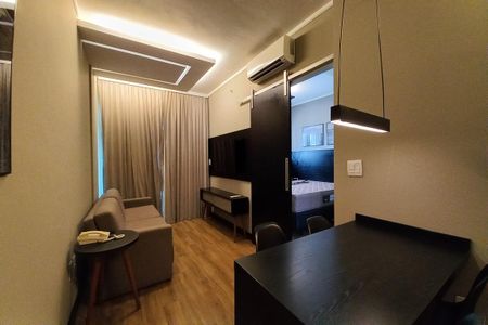 Apartamento para alugar com 40m², 1 quarto e 1 vaga Apartamento para alugar com 40m², 1 quarto e 1 vagaSala de Jantar