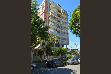 Apartamento à venda com 56m², 1 quarto e 1 vagaFachada