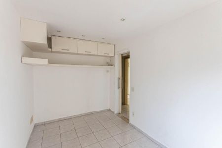 Apartamento à venda com 58m², 3 quartos e sem vagaQuarto 2