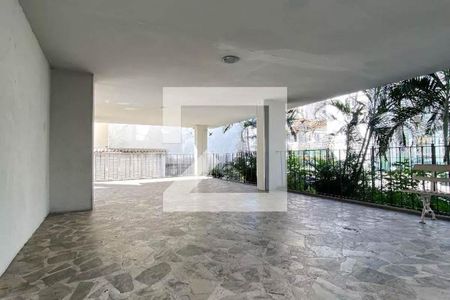 Apartamento à venda com 58m², 3 quartos e sem vagaÁrea comum