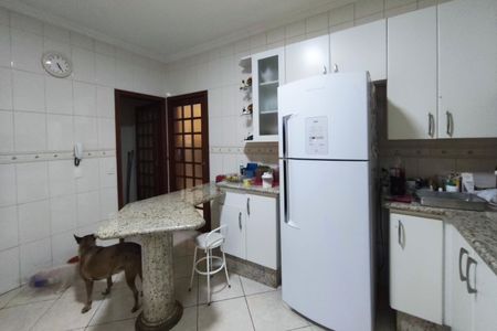 Casa à venda com 267m², 3 quartos e 3 vagasCozinha