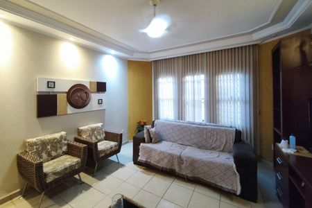 Casa à venda com 267m², 3 quartos e 3 vagasSala de Estar