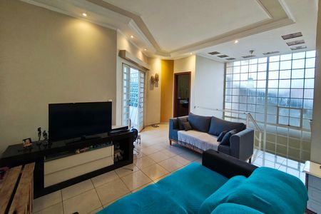 Casa à venda com 267m², 3 quartos e 3 vagasSala de TV 2