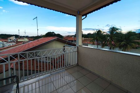 Casa à venda com 267m², 3 quartos e 3 vagasVaranda