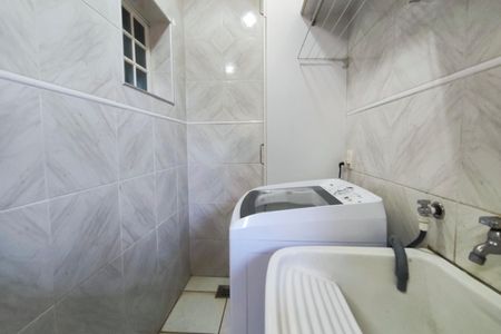 Casa à venda com 267m², 3 quartos e 3 vagasÁrea de Serviço