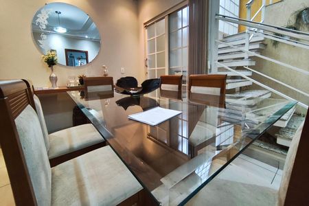 Casa à venda com 267m², 3 quartos e 3 vagasSala de Jantar