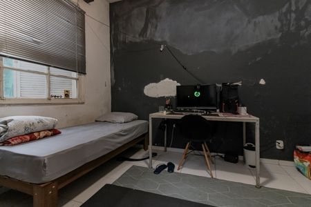 Casa à venda com 150m², 5 quartos e 1 vaga Casa à venda com 150m², 5 quartos e 1 vagaQuarto 4