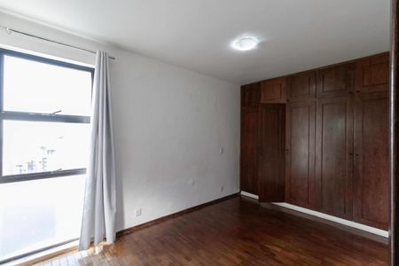 Apartamento para alugar com 149m², 4 quartos e 2 vagasSuíte