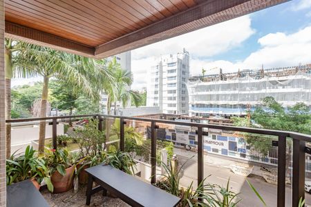 Apartamento à venda com 240m², 3 quartos e 3 vagasVaranda Sala