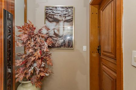 Apartamento à venda com 240m², 3 quartos e 3 vagasHall social