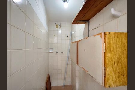 Apartamento à venda com 58m², 2 quartos e 1 vagaBanheiro de Serviço