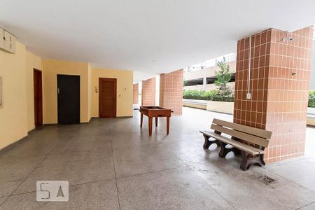 Apartamento à venda com 58m², 2 quartos e 1 vagaÁrea comum
