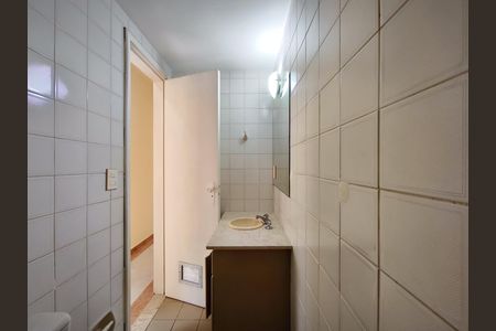 Apartamento à venda com 58m², 2 quartos e 1 vagaBanheiro Corredor