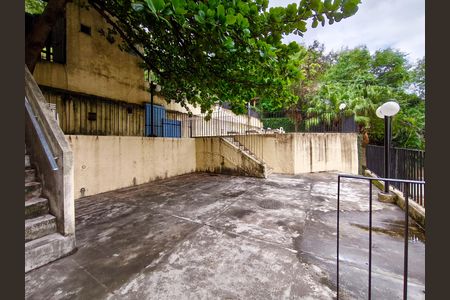 Apartamento à venda com 58m², 2 quartos e 1 vagaÁrea comum