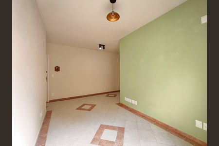Apartamento à venda com 58m², 2 quartos e 1 vagaSala