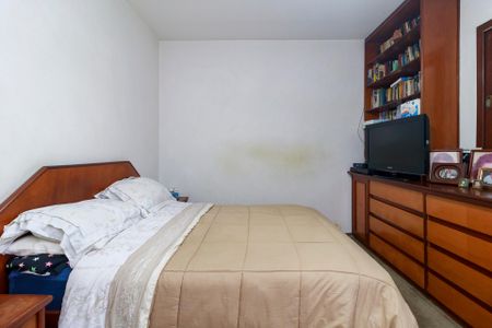 Casa à venda com 158m², 3 quartos e 2 vagasSuíte