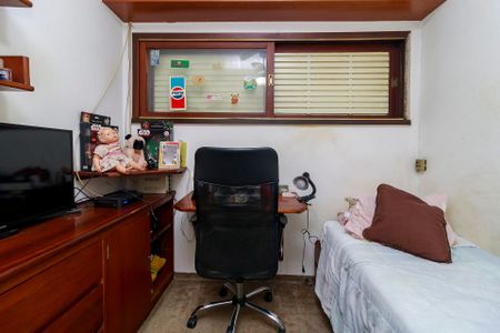 Casa à venda com 158m², 3 quartos e 2 vagasQuarto 1