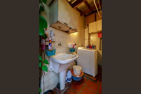 Casa à venda com 158m², 3 quartos e 2 vagasÁrea de Serviço