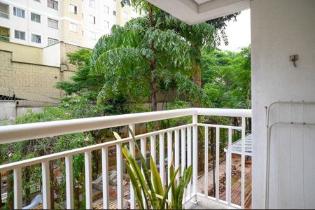 Apartamento para alugar com 51m², 2 quartos e 1 vaga Apartamento para alugar com 51m², 2 quartos e 1 vagaVaranda