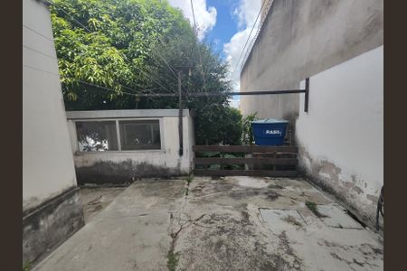 Casa à venda com 360m², 2 quartos e 1 vagaÁrea externa