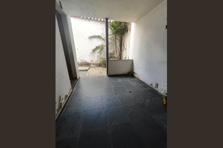 Casa à venda com 360m², 2 quartos e 1 vagaVaranda da Sala