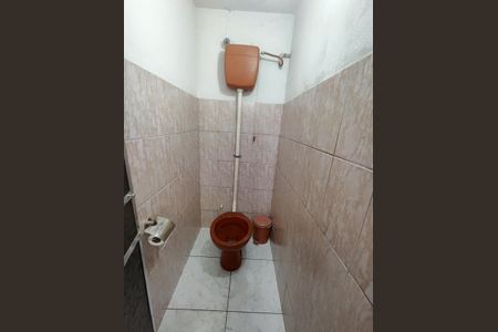 Casa à venda com 360m², 2 quartos e 1 vagaBanheiro de Serviço 3