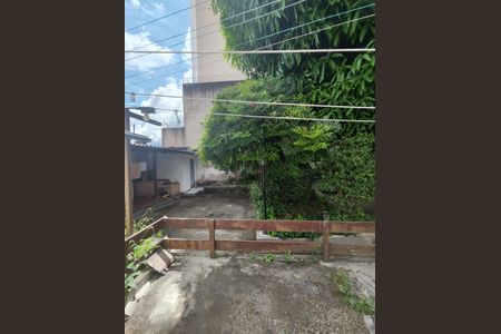 Casa à venda com 360m², 2 quartos e 1 vagaÁrea externa