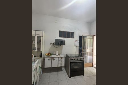 Casa à venda com 360m², 2 quartos e 1 vagaCozinha