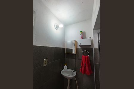 Casa à venda com 360m², 2 quartos e 1 vagaBanheiro de Serviço