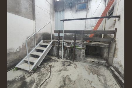 Casa à venda com 360m², 2 quartos e 1 vagaÁrea externa