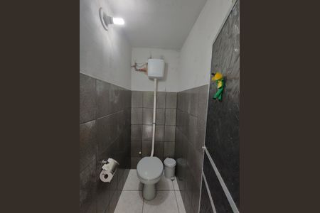 Casa à venda com 360m², 2 quartos e 1 vagaBanheiro de Serviço 2