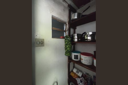 Casa à venda com 360m², 2 quartos e 1 vagaDespensa