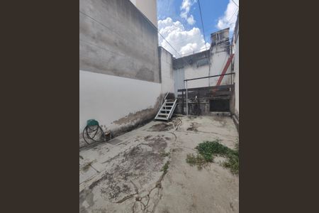 Casa à venda com 360m², 2 quartos e 1 vagaÁrea externa