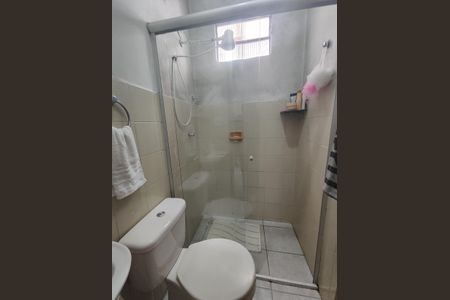 Casa à venda com 360m², 2 quartos e 1 vagaBanheiro 1